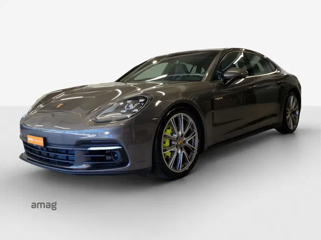 Porsche Panamera 4 E-Hybrid