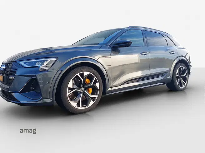AUDI e-tron S quattro