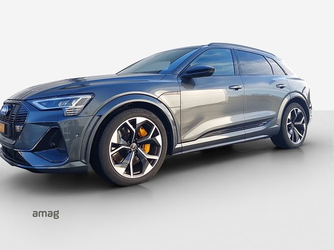 AUDI e-tron S quattro