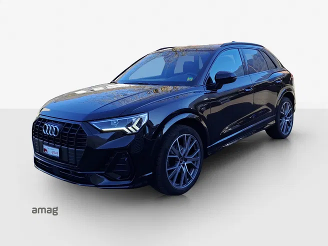 AUDI Q3 35 TFSI S line Attraction