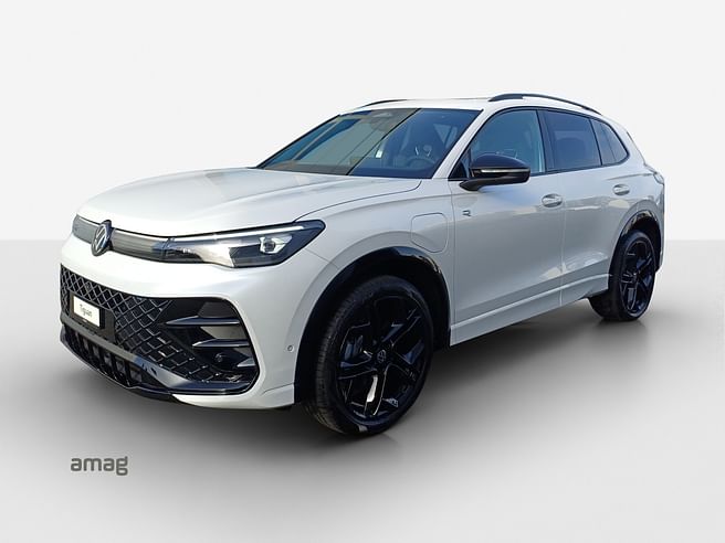 VW Tiguan R-Line