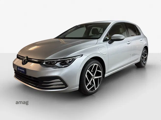VW Golf Style PHEV SELECTION
