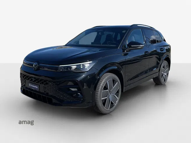 VW Tiguan R-Line