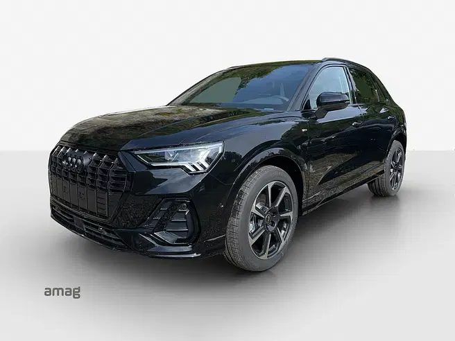 AUDI Q3 35 TFSI S line Attraction