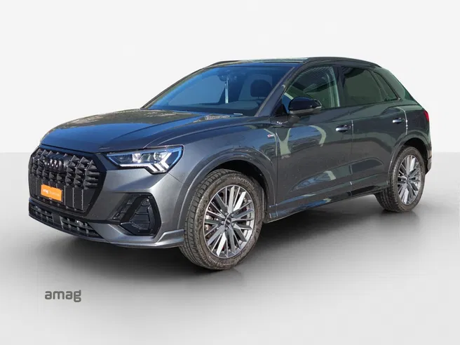AUDI Q3 40 TDI S line