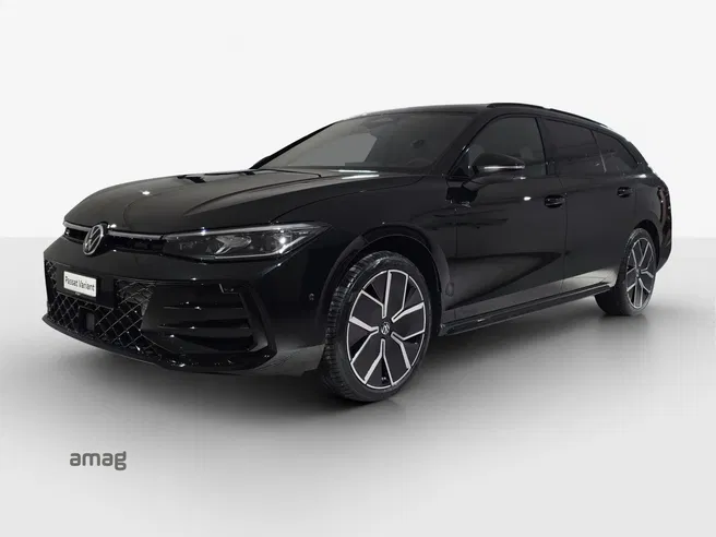VW Passat Variant R-Line