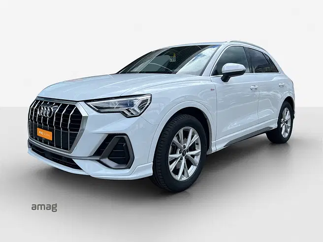 AUDI Q3 35 TFSI S line Attraction