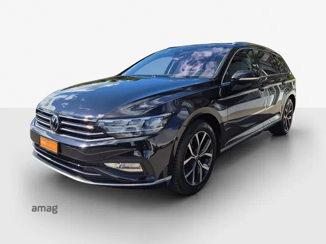 VW Passat Variant Elegance