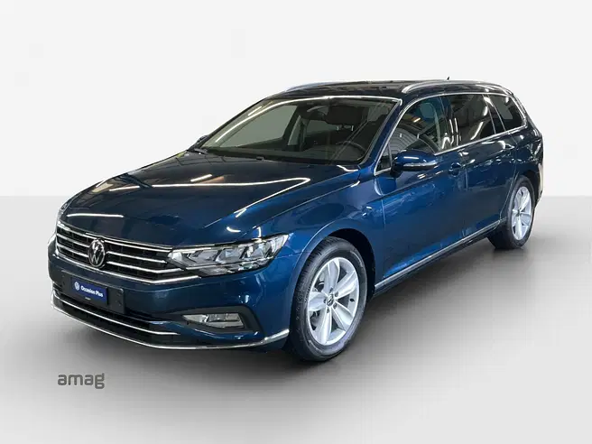 VW Passat Variant Elegance