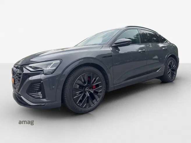 AUDI Q8 Sportback 55 e-tron Black Edition