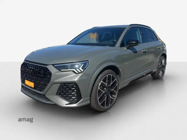 AUDI RS Q3