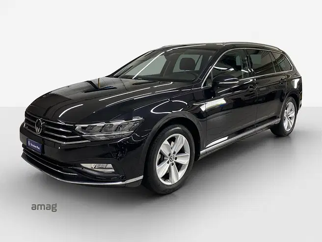 VW Passat Variant Elegance