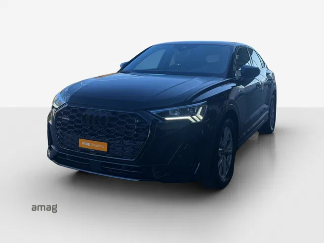 AUDI Q3 SB 40 TFSI quattro S tronic