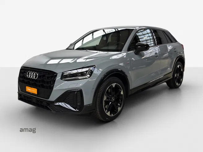 AUDI Q2 40 TFSI S line Attraction