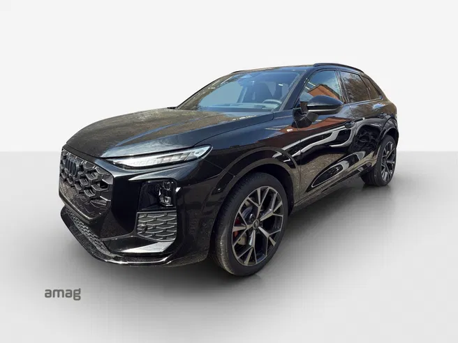 AUDI Q3 SUV TFSI 195 kW