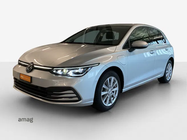 VW Golf Style PHEV SELECTION