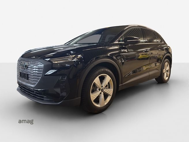 AUDI Q4 45 e-tron quattro