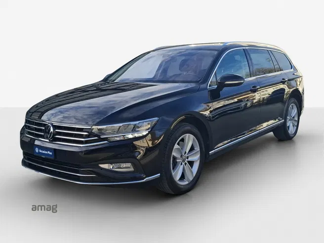VW Passat Variant Elegance