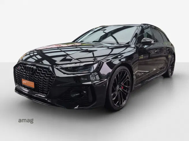 AUDI RS4 Avant quattro