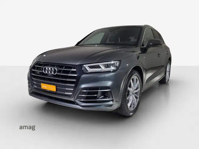 AUDI Q5 55 TFSI e sport