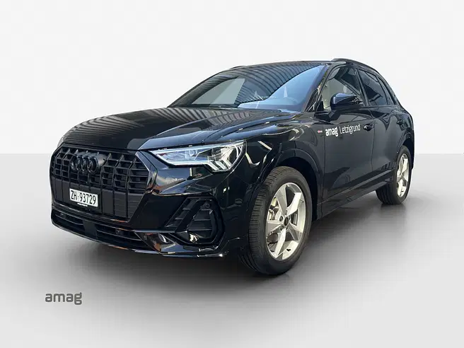 AUDI Q3 35 TFSI S line Attraction