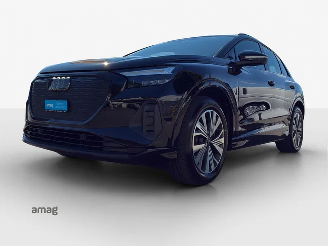 AUDI Q4 55 e-tron quattro