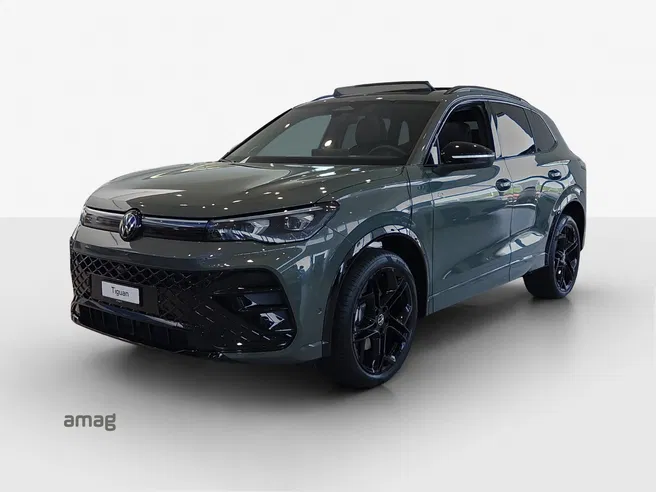 VW Tiguan R-Line