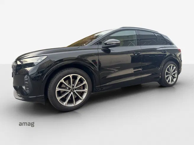 AUDI Q4 40 e-tron