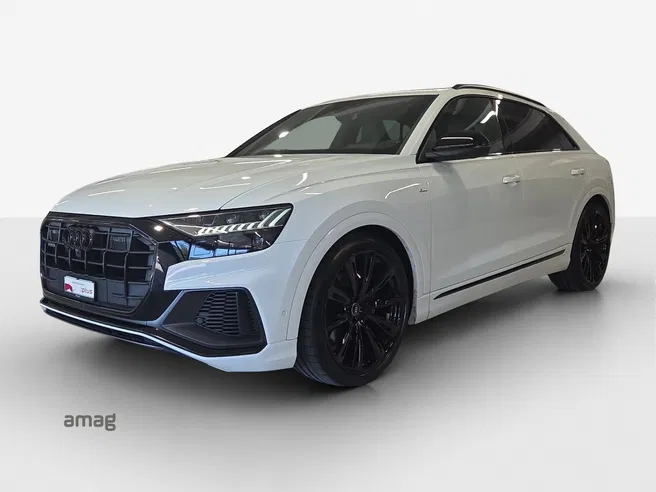 AUDI Q8 55 TFSI Black Edition