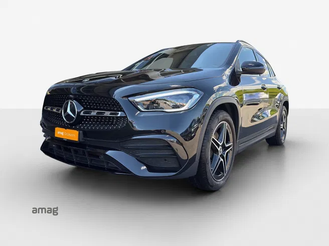Mercedes-Benz GLA 200 AMG Line
