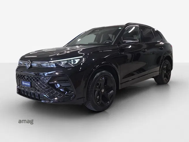 VW Tiguan R-Line