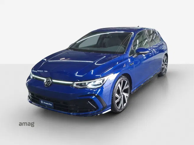 VW Golf R-Line