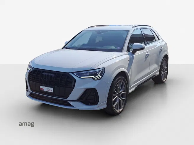 AUDI Q3 35 TFSI S line Attraction