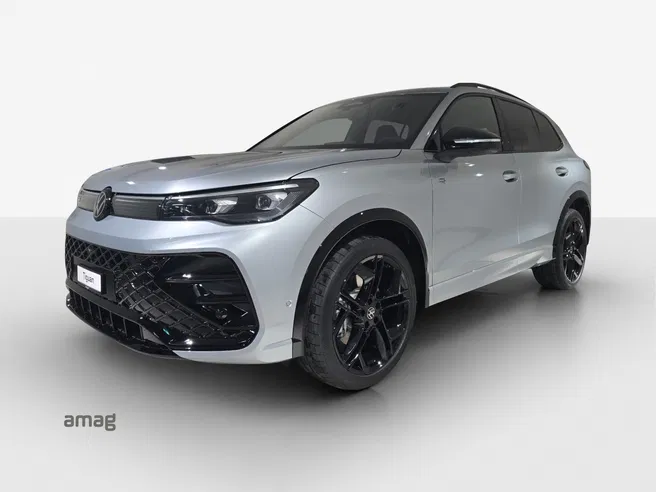 VW Tiguan R-Line