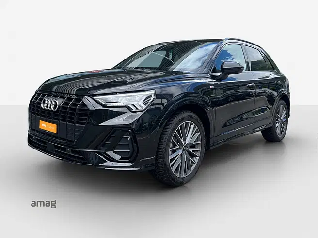 AUDI Q3 40 TFSI S line