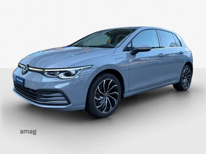 VW Golf Style PHEV SELECTION