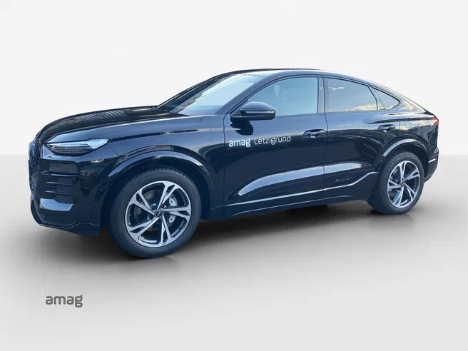 AUDI Q6 SB e-tron quattro