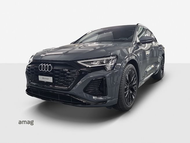 AUDI Q8 55 e-tron S line