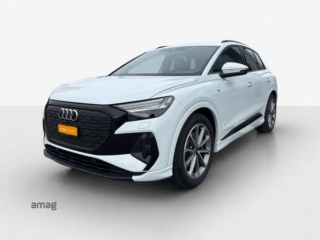 AUDI Q4 40 e-tron