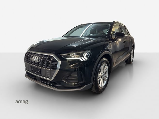 AUDI Q3 35 TFSI Attraction
