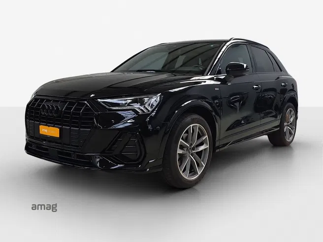 AUDI Q3 35 TFSI S line Attraction