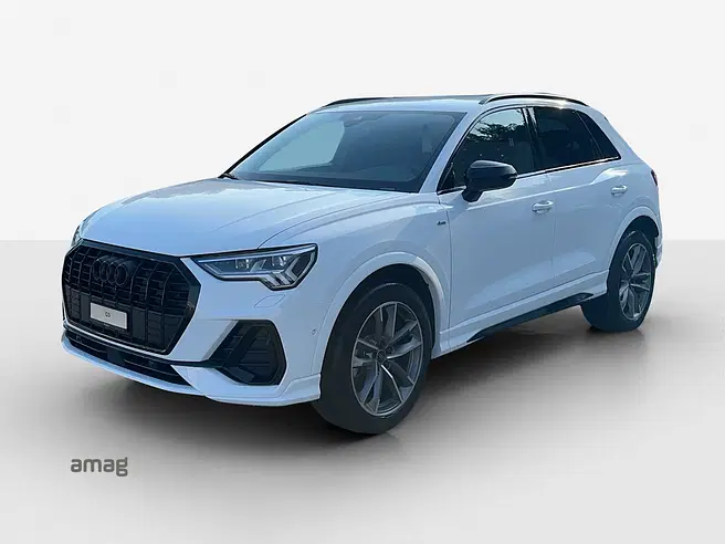AUDI Q3 35 TFSI S line Attraction
