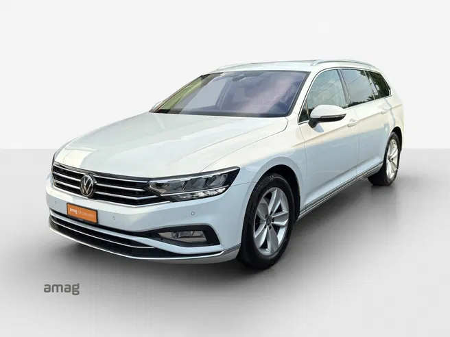 VW Passat Variant Elegance