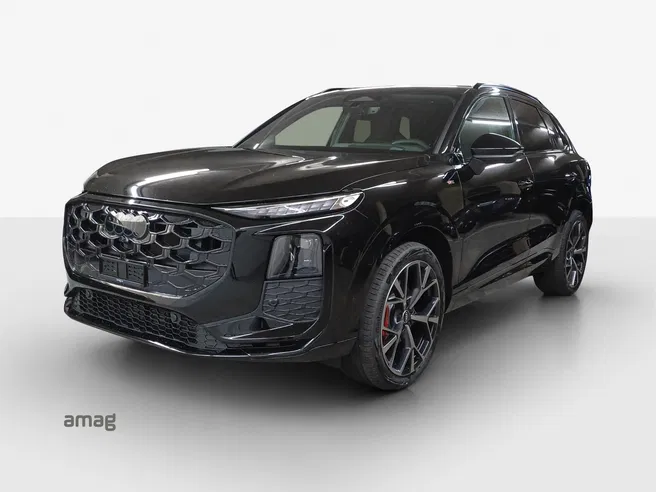 AUDI Q3 SUV TFSI 195 kW