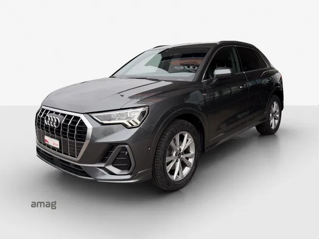 AUDI Q3 35 TDI S line Attraction
