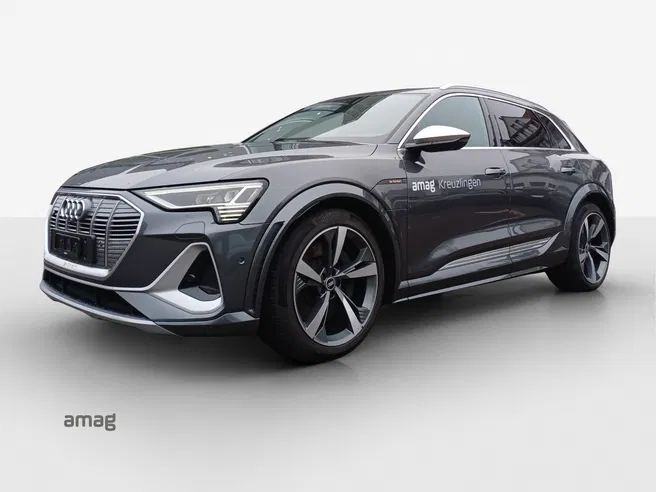 AUDI e-tron S quattro