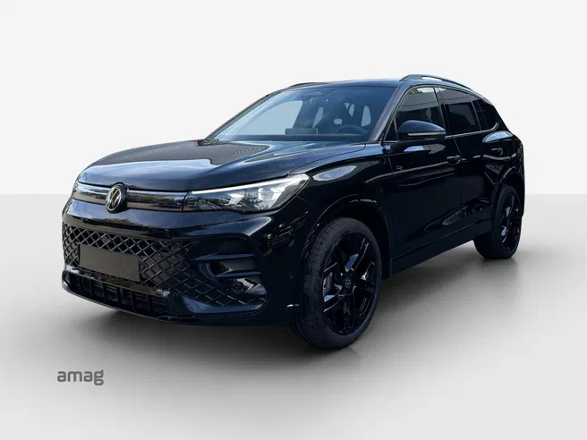 VW Tiguan R-Line Plus