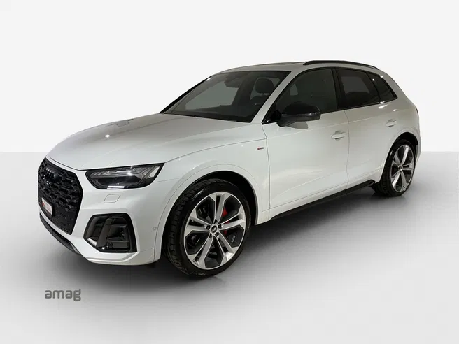 AUDI Q5 45 TFSI S line