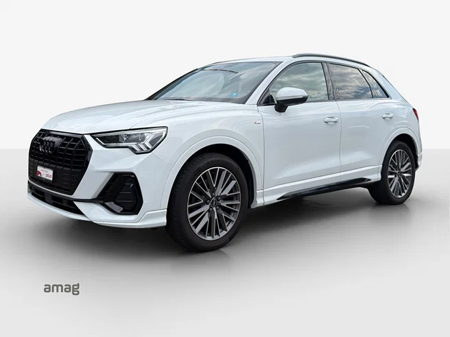 AUDI Q3 35 TFSI S line Attraction