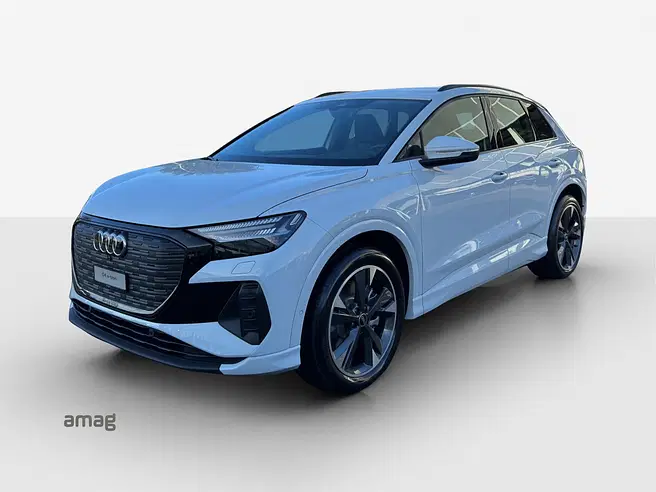 AUDI Q4 45 e-tron quattro Attraction